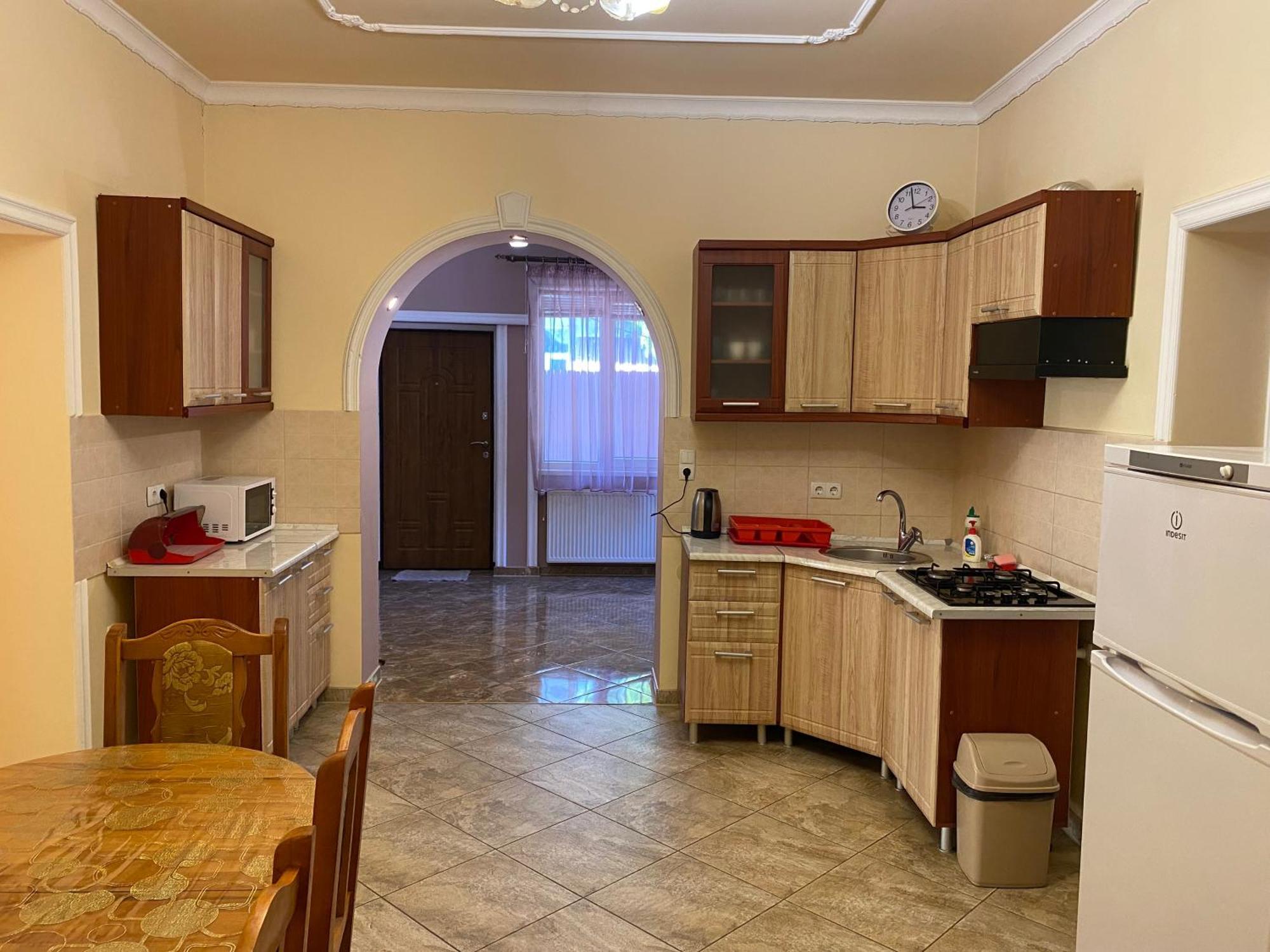 Будинок Для Відпочинку Патріція Beregovo Exterior foto
